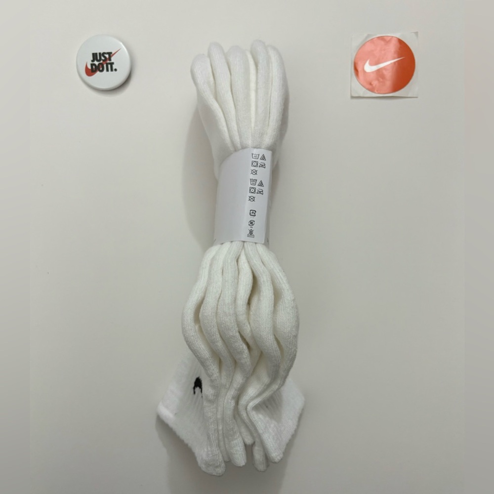 Nike Dri-fit Everyday Cushioned Quarter Cut Ankle socks white 3 pair Pack - Picture 6 of 16